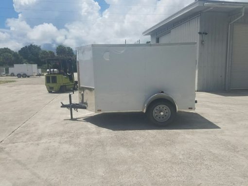 5x8 SA Trailer - White, Single Barn Door, Side Vents