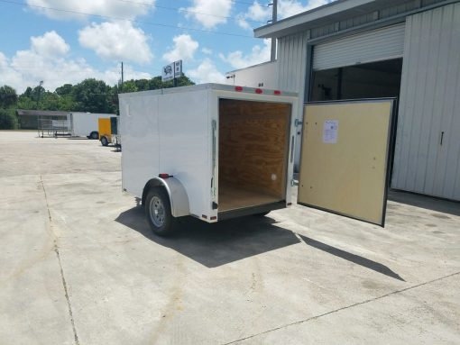 5x8 SA Trailer - White, Single Barn Door, Side Vents