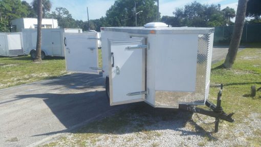 4x8 SA Trailer - White, Single Door, Side Door, and Roof Vent