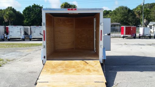 7x10 SA Trailer - White, Ramp, Side Door